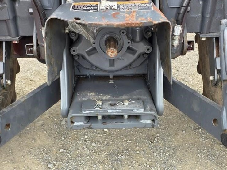 2017-kubota-m5-091d-image-23
