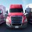 2019-freightliner-cascadia-126-image-3