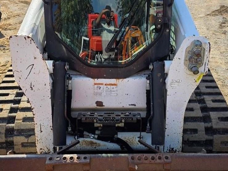 2019-bobcat-t650-image-38