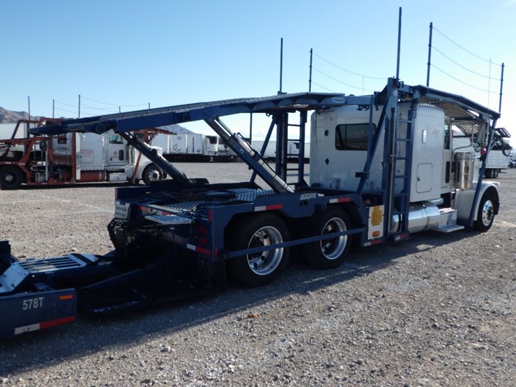 2021-peterbilt-389-image-9