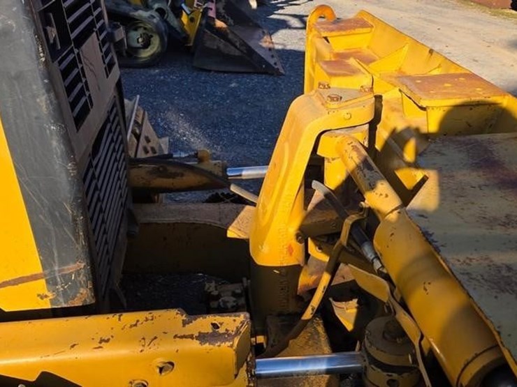 2009-caterpillar-d6k-xl-image-46