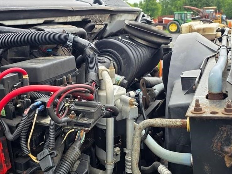 2007-gmc-topkick-c8500-image-41