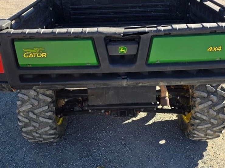 2021-john-deere-gator-xuv-835e-image-14