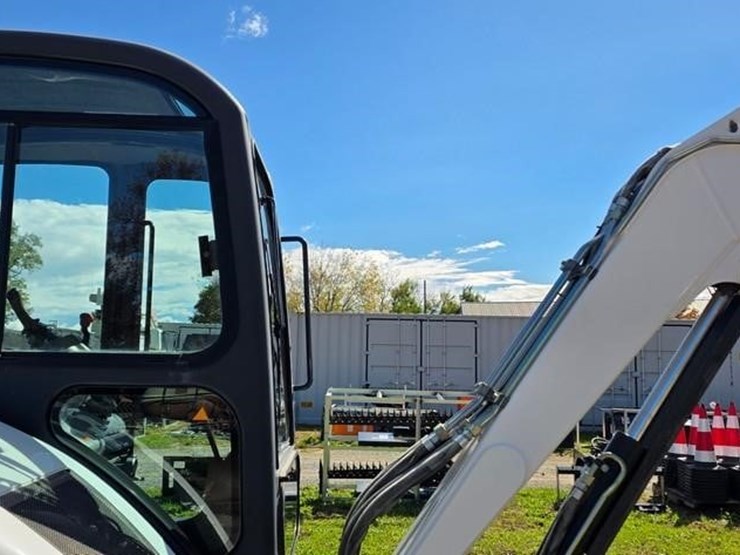 2008-bobcat-430hag-image-33