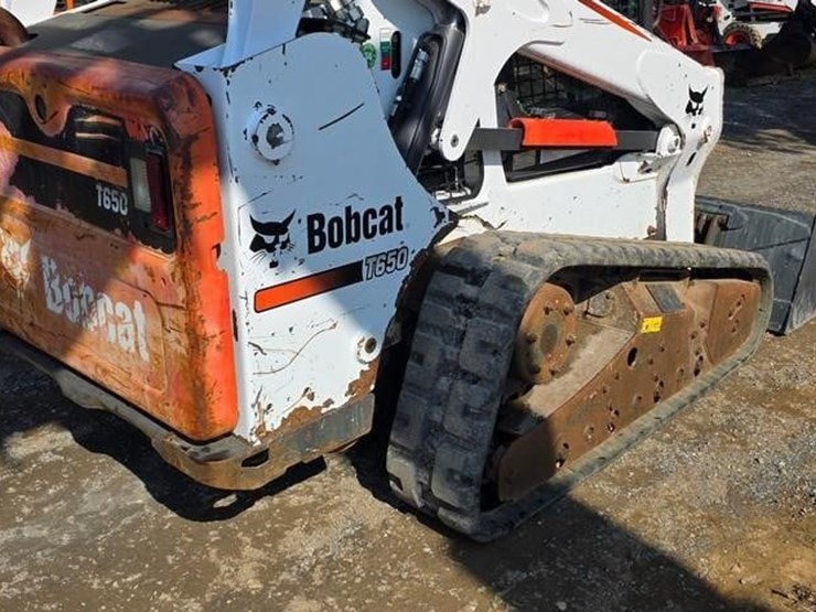 2016-bobcat-t650-image-18