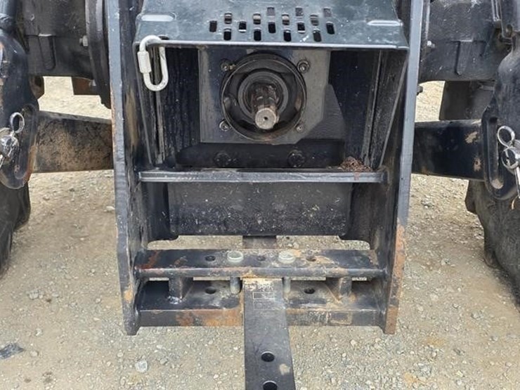 new-holland-t5040-image-22