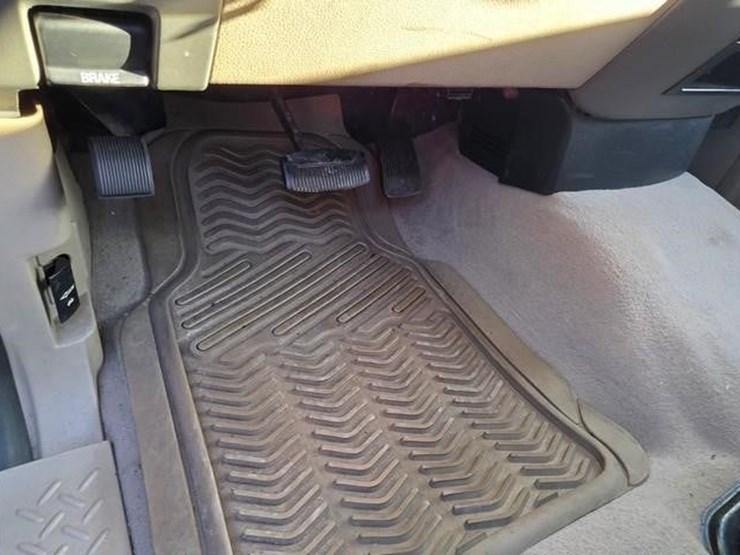 2005-ford-f150-xlt-image-47