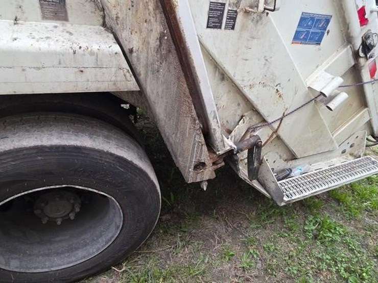 2012-international-workstar-7600-image-25