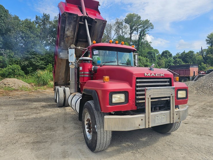 #15804-•-1998-mack-rd688s-dump-truck-image-84