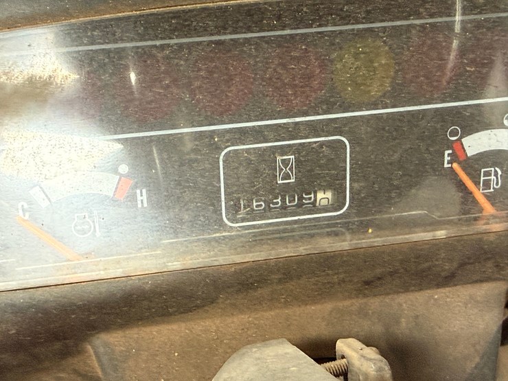 nissan-f04d40hv-image-11