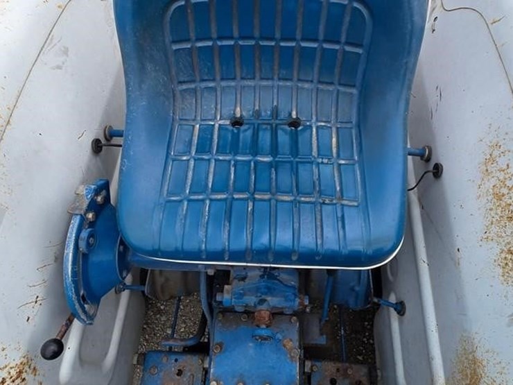 ford-1700-image-29