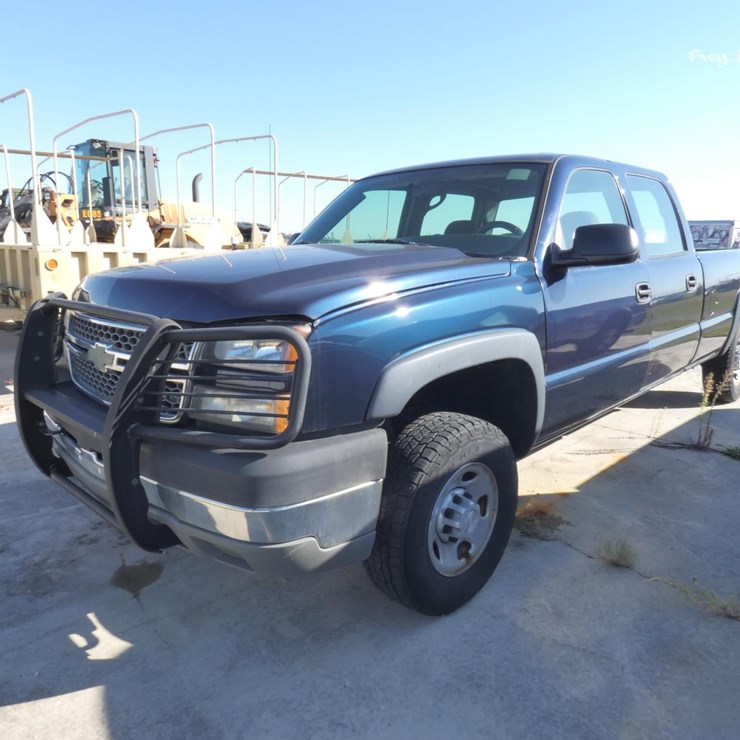 2005 CHEVROLET 2500