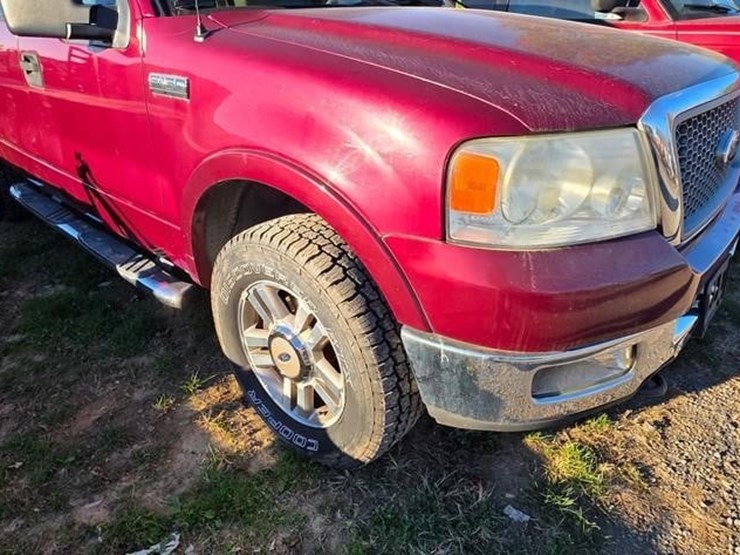 2005-ford-f150-xlt-image-28