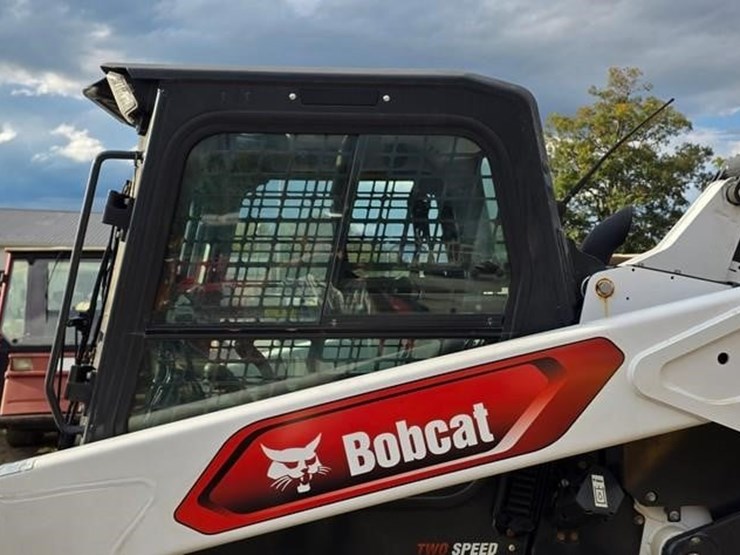 2021-bobcat-t76-image-30