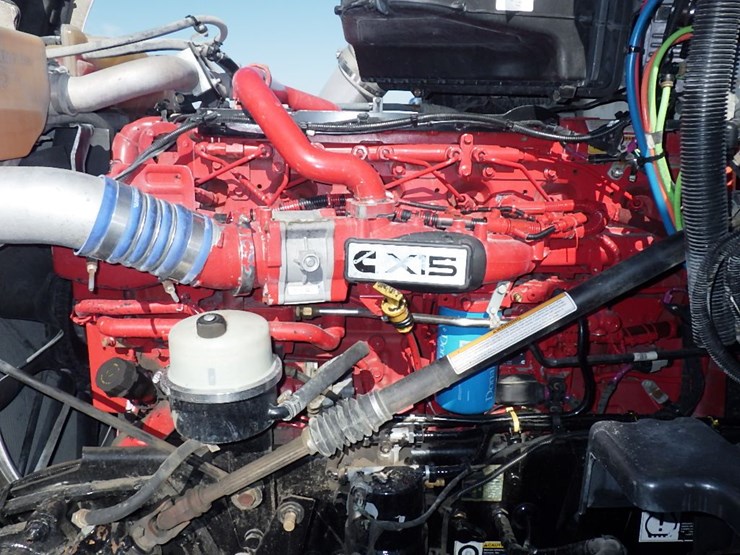 2021-kenworth-t680-image-26