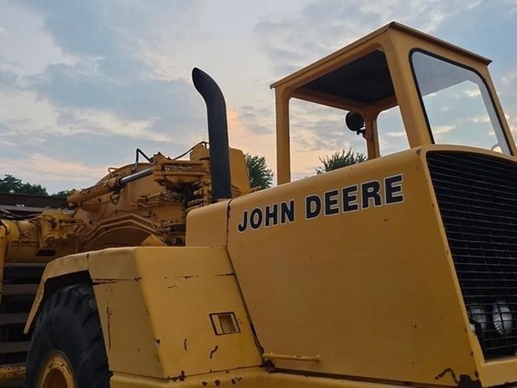 1984-deere-762a-image-46