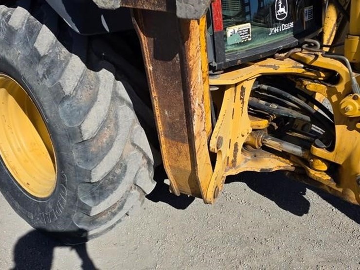 2006-deere-310sg-image-18