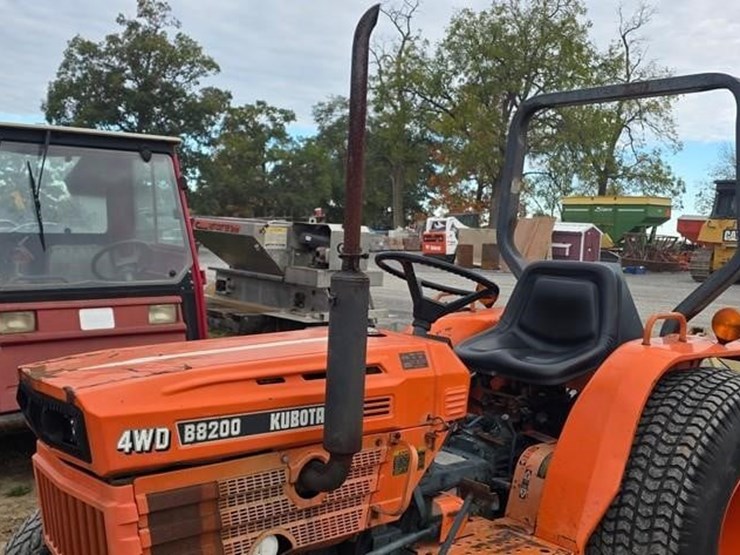 kubota-b8200-image-32