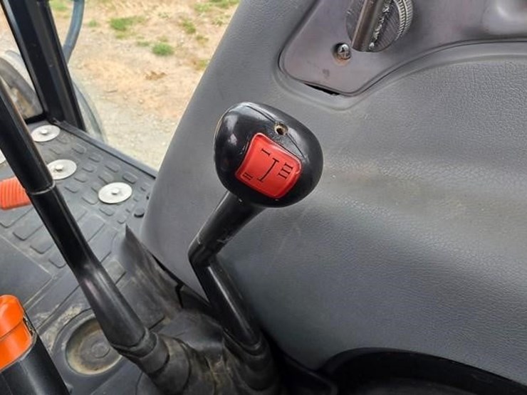 new-holland-t5040-image-60