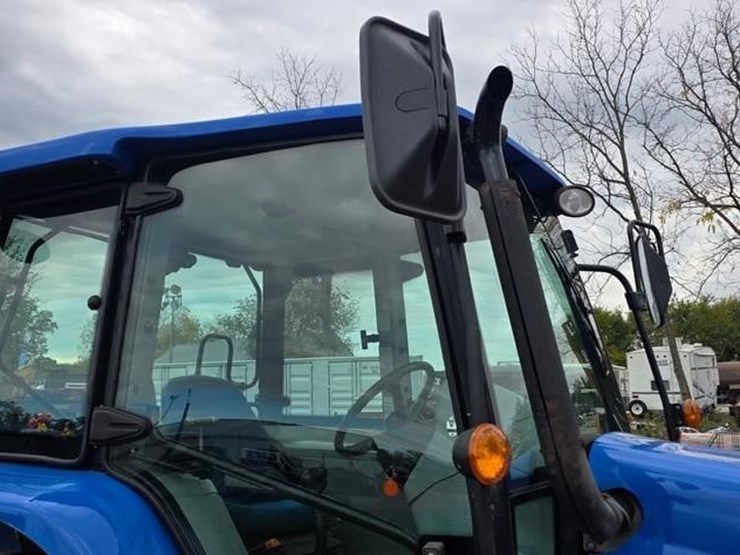 new-holland-t5040-image-14