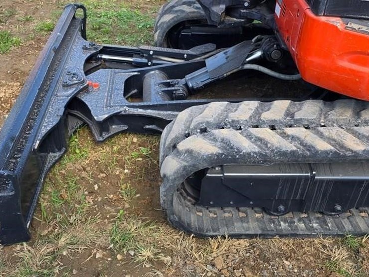 2018-kubota-u55-4-image-14