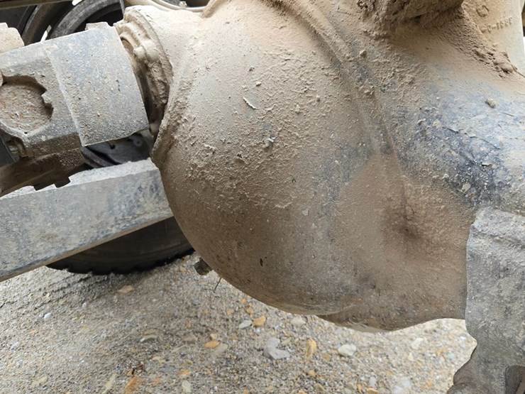 2012-caterpillar-ct660-image-108