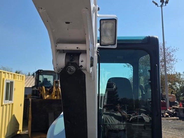 2016-bobcat-e35-image-33