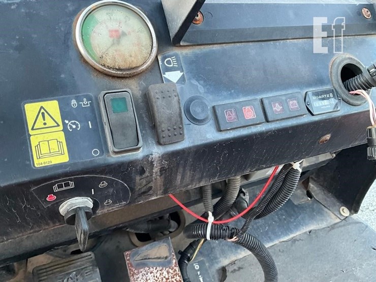 toro-multi-pro-5700d-image-28