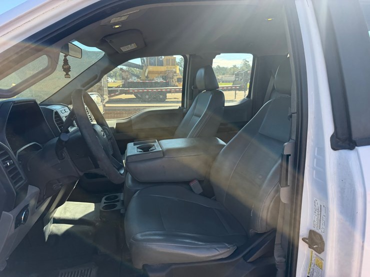 2016-ford-f150-image-6