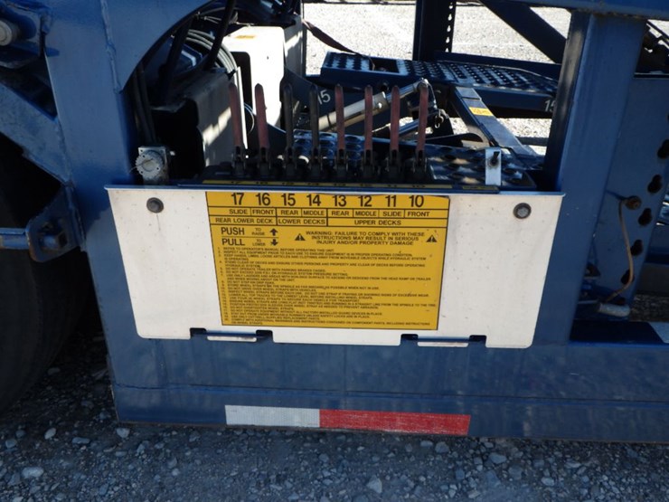 2021-peterbilt-389-image-11