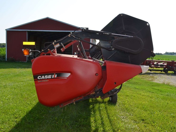 2011-case-ih-3020-image-10