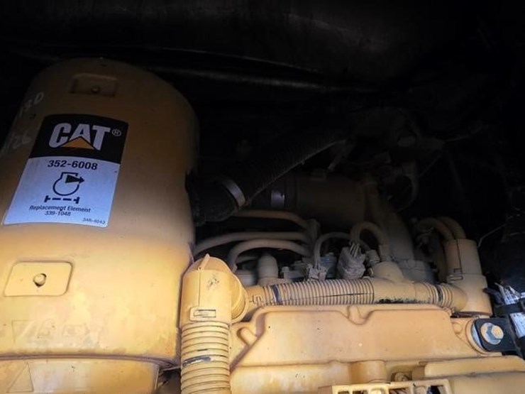 2015-caterpillar-938m-image-63
