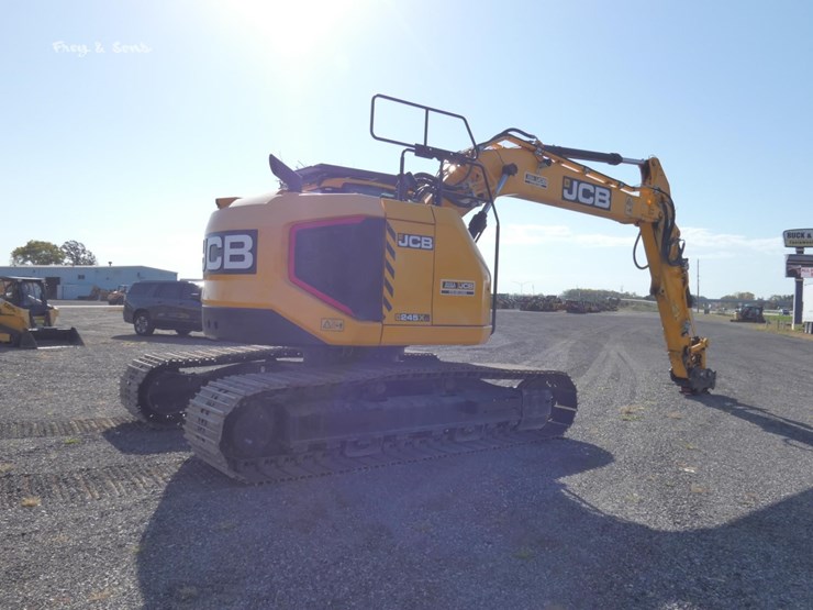 jcb-245xr-image-3