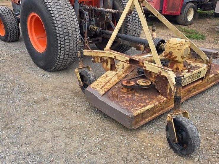 kubota-b8200-image-21