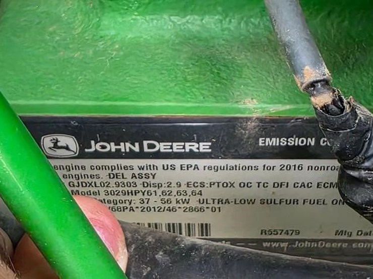2016-john-deere-5065e-image-44