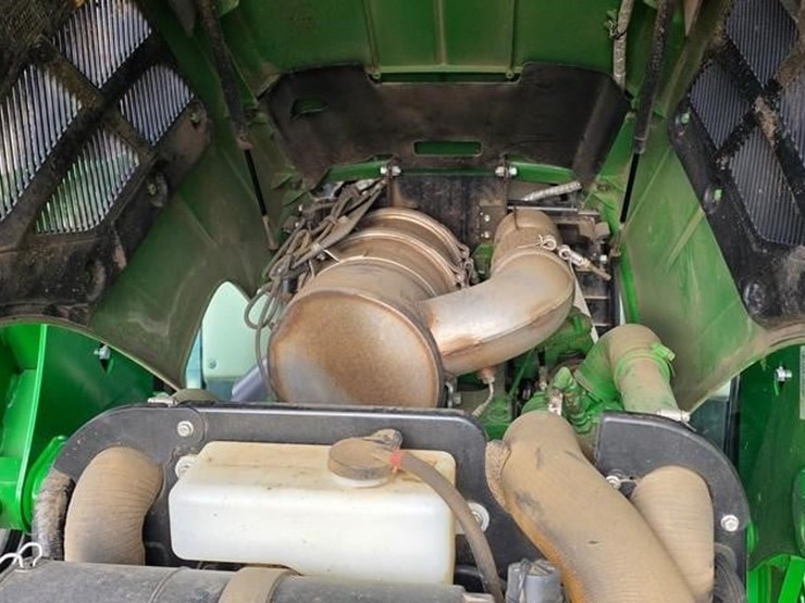 2016-john-deere-5065e-image-41