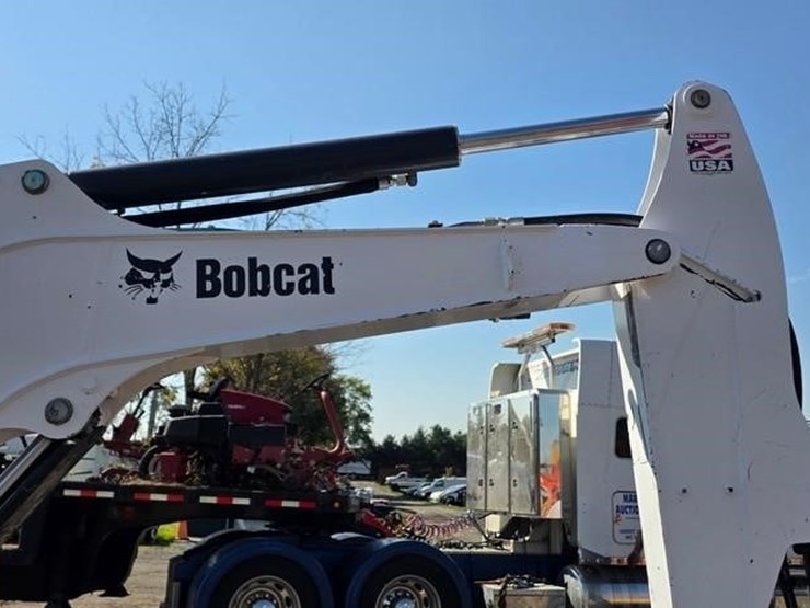 2016-bobcat-e35-image-38