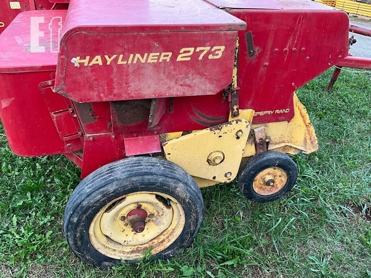 new-holland-hayliner-273-image-16