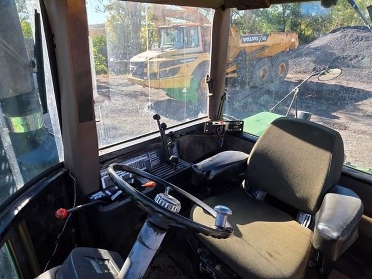 john-deere-8850-image-56