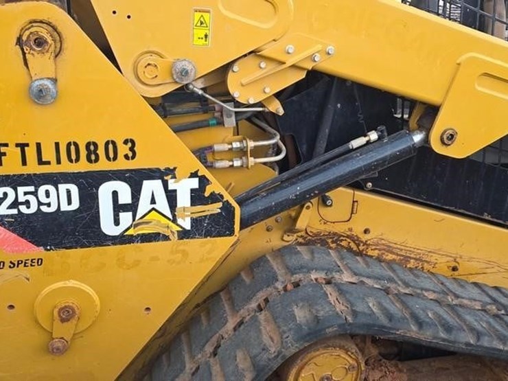 caterpillar-259d-image-14