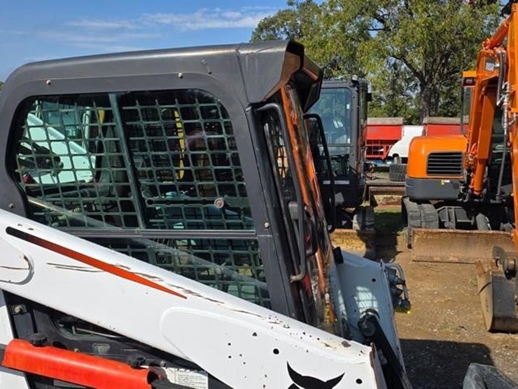 2016-bobcat-t650-image-10