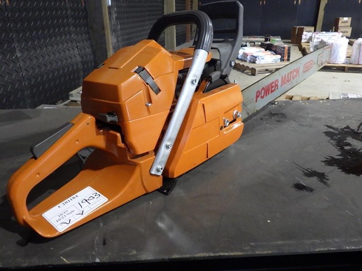 holzforma-g372-chainsaw-24"-bar-image-1