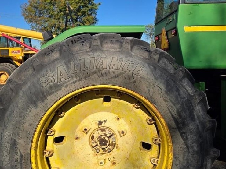 john-deere-8850-image-20