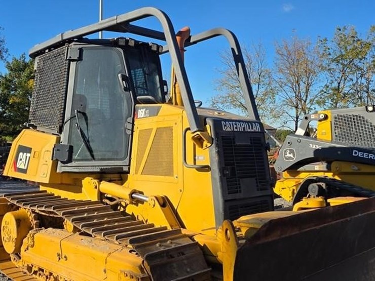 2009-caterpillar-d6k-xl-image-48