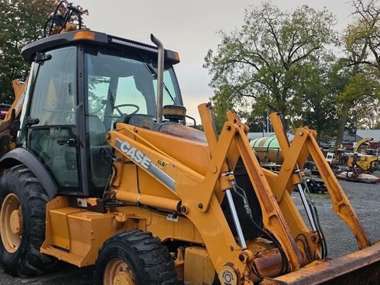 2002-case-580sm-image-45