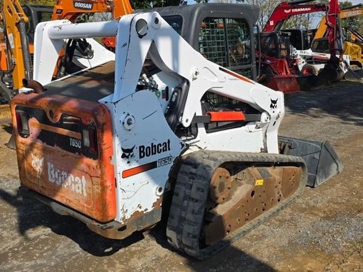2016-bobcat-t650-image-4
