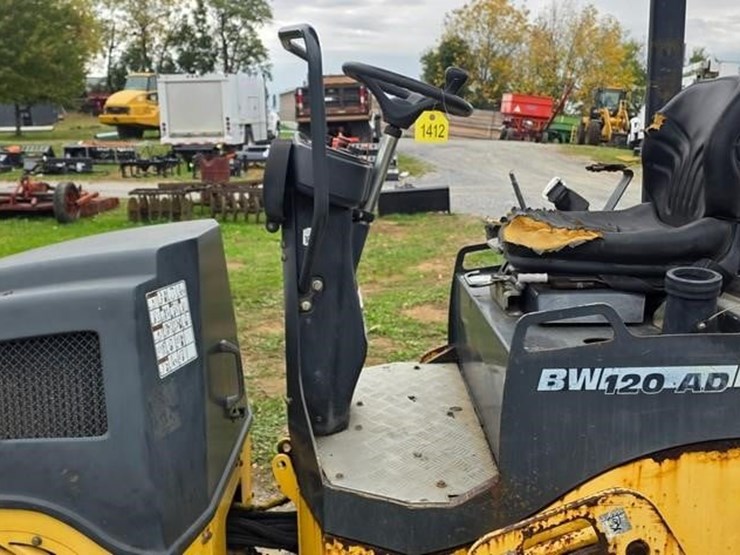 2012-bomag-bw120ad-4-image-19