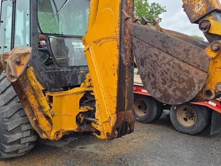 deere-710b-image-27
