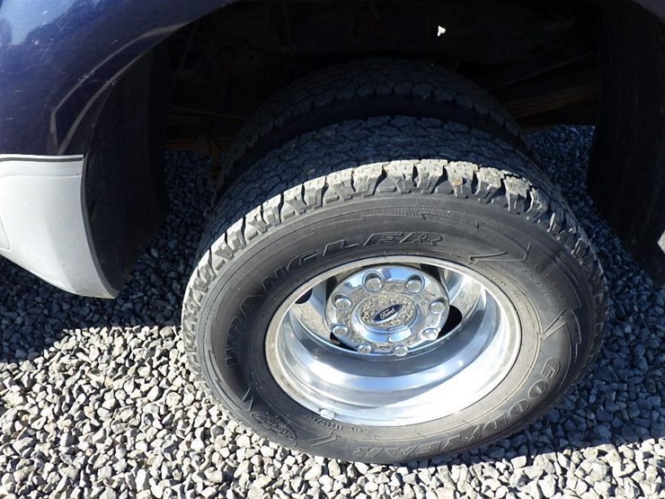 2006-ford-f350-image-9