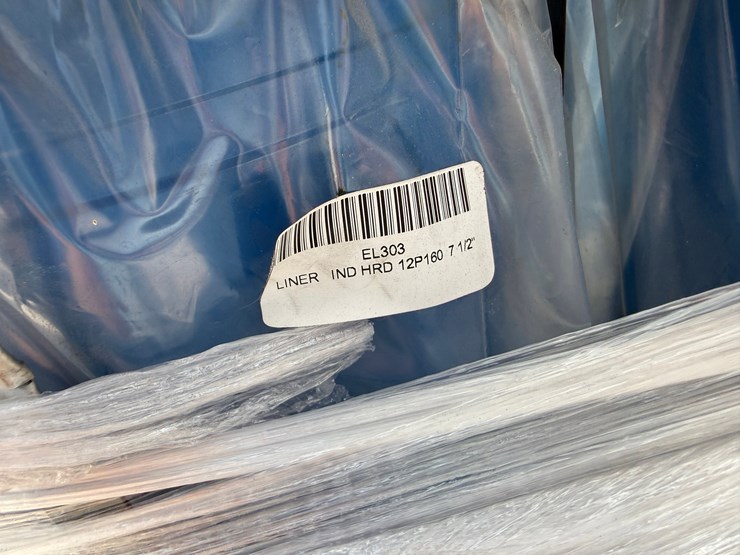 pallet-w/-(9)-unused-7-1/2”-12p160-int-hrd-pump-liners-image-3